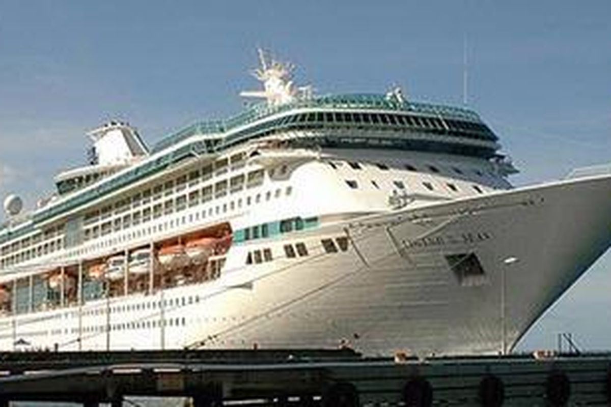ILUSTRASI - Kapal pesiar MV Legend of the Seas.