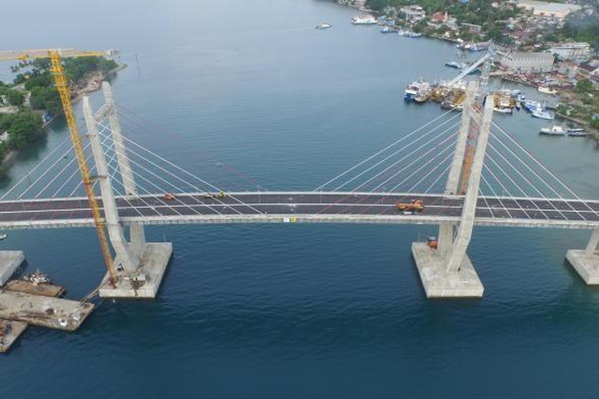 Jembatan Merah Putih Ambon