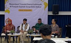 Target PLTS 100 GW Dinilai Bikin RI Lebih Tahan Guncangan Krisis Energi