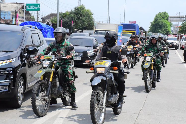 TNI Amankan Kejati dan Kejari, Pengamat: Tak Melanggar Konstitusi tapi Tak Ada Urgensinya