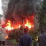 Gudang Pengolahan Ban di Cirebon Terbakar, Petugas Damkar Sulit ke Lokasi karena Padat Pemukiman