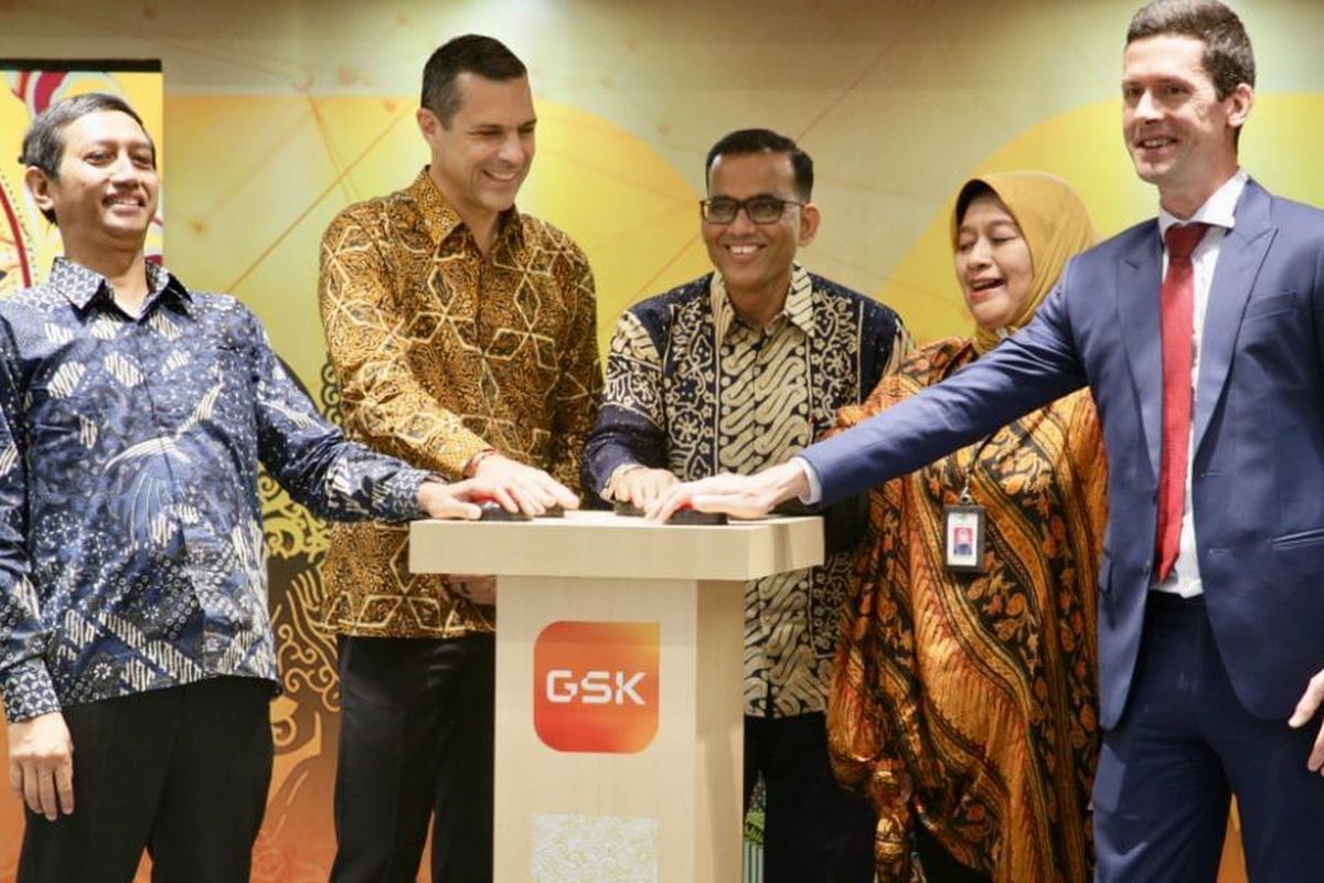 Perusahaan biofarmasi yang sudah beriperasi 50 tahun di RI dan memiliki fasilitas manufaktur di Jakarta Timur, GSK Indonesia, meresmikan kantor baru di Jakarta, Selasa (9/5/2023) untuk mempercepat membangun ekosistem kesehatan yang lebih baik bagi warga RI. 