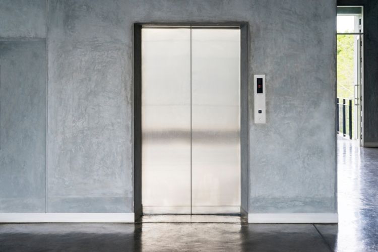 Ilustrasi lift. (Shutterstock)