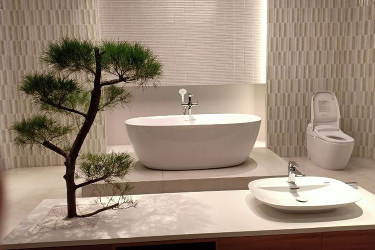 Rangkaian produk sanitasi dari INAX. 