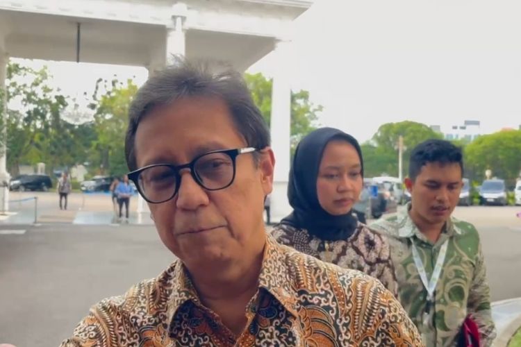 Menteri Kesehatan (Menkes) Budi Gunadi Sadikin merapat ke Istana Kepresidenan Jakarta untuk menemui Presiden Prabowo, Selasa (3/6/2025). 