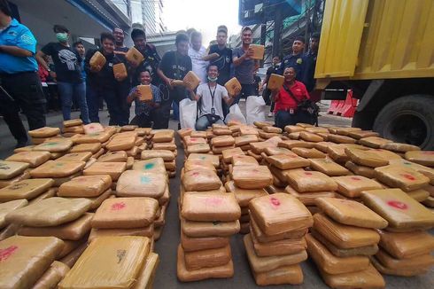 BNN Gagalkan Penyelundupan 571 Kilogram Ganja di Lampung