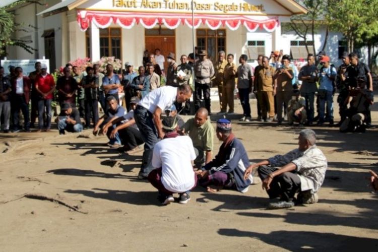 Konflik Lahan di Adonara yang Tewaskan 3 Orang dan Bakar 68 Rumah Akhirnya Berdamai