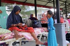 Pengungsi di Aceh Tunggu Tenda yang Layak