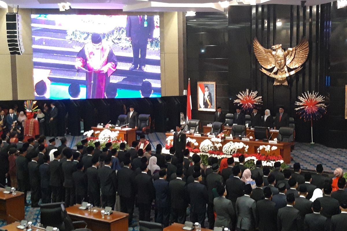 Pelantikan Anggota DPRD DKI periode 2019 - 2024 Jakarta di Ruang Paripurna, Gedung DPRD DKI Jakarta, Senin (26/8/2019)