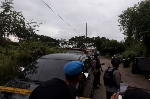 Keluarga Bom Bunuh Diri Mapolrestabes Surabaya Simpan 54 Bom Pipa