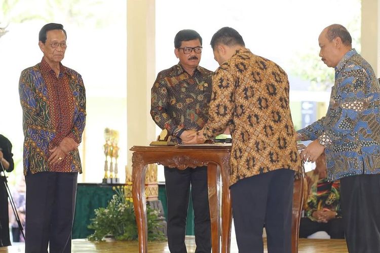 Kementerian ATR/BPN menjalin kerja sama dengan Kasultanan Ngayogyakarta Hadiningrat, Kadipaten Pakualaman, dan Pemerintah Provinsi (Pemprov) Daerah Istimewa Yogyakarta (DIY).