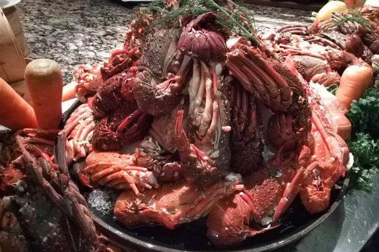 Daging Lobster di Sana Sini Restaurant Hotel Pullman Jakarta