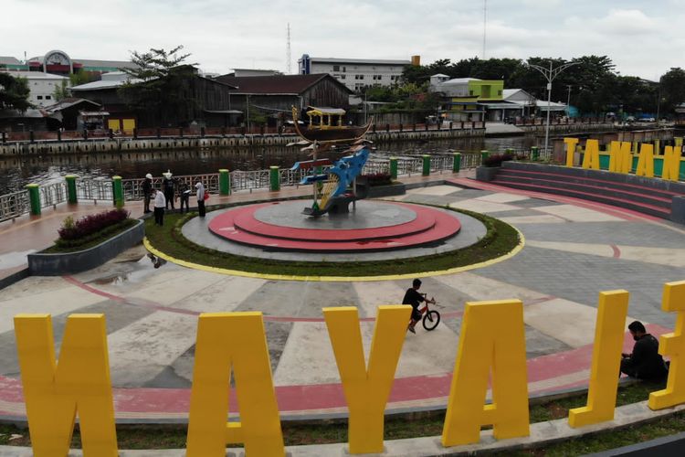 Potret Kawasan Kelayan Barat di Kota Banjarmasin, Kalsel.