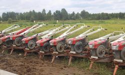 Dapat Bantuan Alsintan dari Kementan, Ketua Kelompok Tani di Lampung Tengah: Alhamdulillah