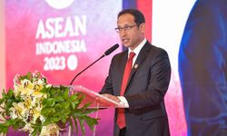 Bonus Demografi Asean Besar, Nadiem Ajak Menteri di Asean Berinvestasi Lebih Besar di PAUD
