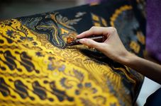 How Indonesian Batik Became a UNESCO Intangible World Heritage