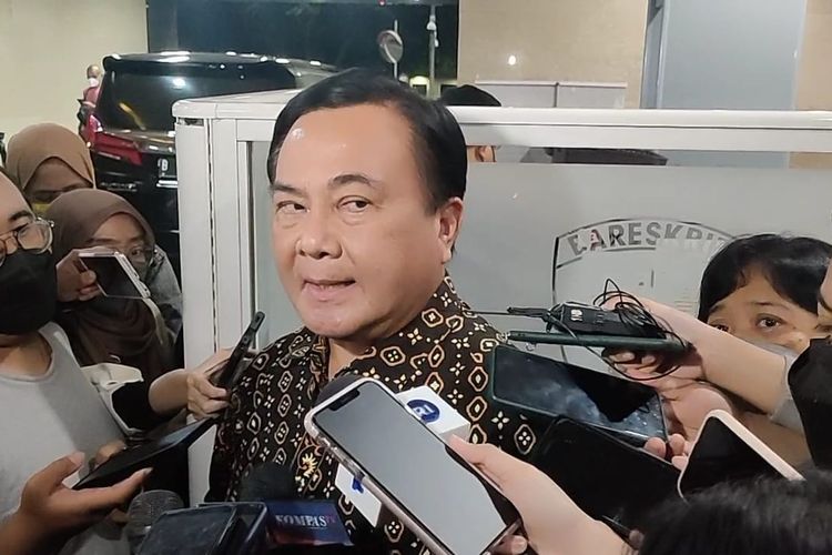 Ketua Harian Kompolnas Benny Mamoto di Mabes Polri, Jakarta, Rabu (20/7/2022). 