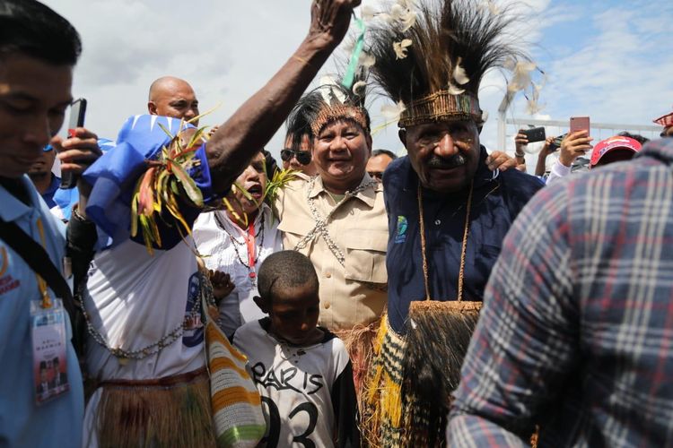 Calon presiden nomor urut 02 Prabowo Subianto tiba di Kabupaten Merauke, Papua, Senin (25/3/2019).