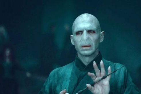 Ralph Fiennes, Aktor di Balik Wajah Voldemort yang Mencekam bagi Dunia Sihir