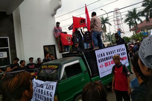 Izin Tambang Berkedok Pariwisata, Warga Karawang Protes karena Merusak Karst