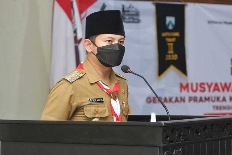 Bupati Trenggalek Jawa Timur Mochammad Nur Arifin, menyampaikan sambutan di salah satu kegiatan.