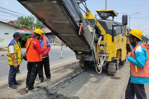 Jalur Pantura Tegal-Brebes yang Rusak Berat Diperbaiki, Bakal Rampung Akhir 2021