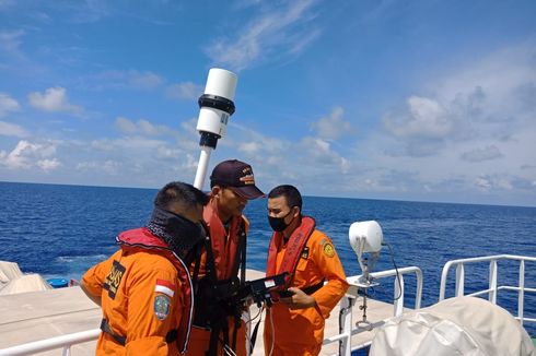 Misteri Sinyal Tanda Bahaya di Laut Bangka, Kecoh Tim SAR dan Diduga dari Alat Kapal Tanker yang Dibuang 