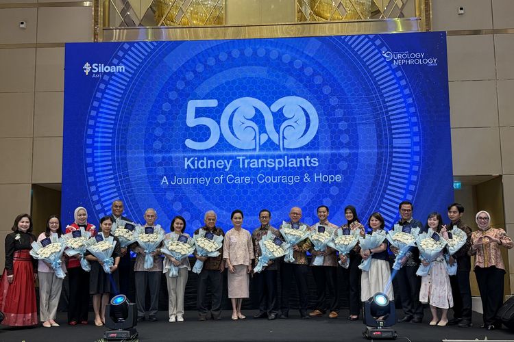 RS Siloam Asri baru saja melangsungkan acara perayaan terkait keberhasilan pencapaian 500 transplantasi ginjal di Siloam Hospitals Asri. Acara berlangsung di Jakarta Selatan, Sabtu (14/2/2026).
