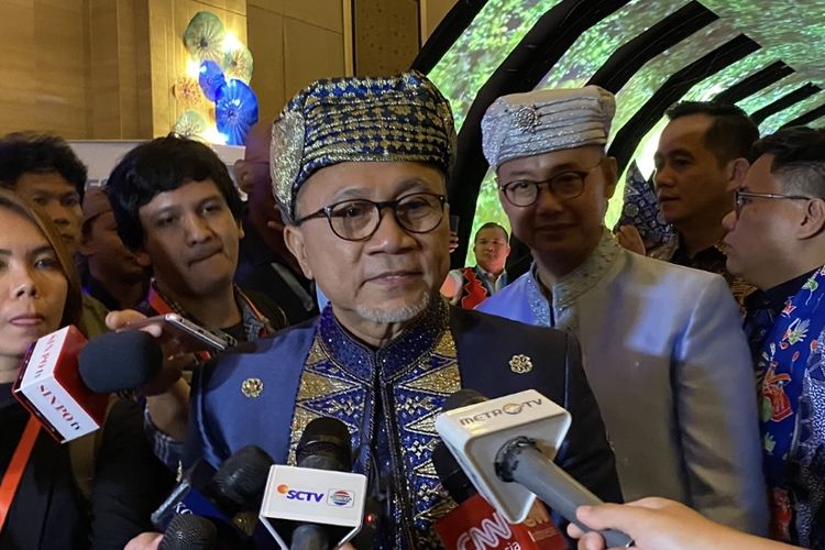 Jokowi Usul PAN Dapat Kursi Lebih Banyak, Zulhas Tegaskan Susunan Kabinet Hak Prerogatif Prabowo
