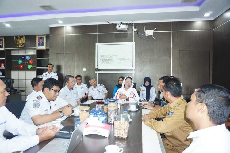 BBM Langka, DPD RI Sidak Pelindo Bengkulu Pastikan Pengerukan Pelabuhan Pulau Baai Lancar