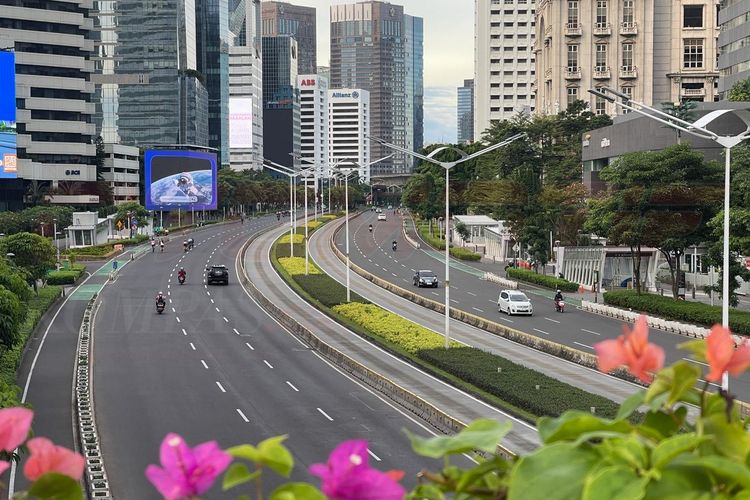 Pajak daerah berperan penting dalam membangun Jakarta sebagai kota modern yang dilengkapi berbagai fasilitas penting. 
