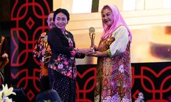 Jelang Tutup Tahun, Mbak Ita Bawa Kota Semarang Panen Penghargaan