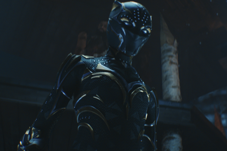 Kostum Shuri sebagai Black Panther di Black Panther: Wakanda Forever (2022)