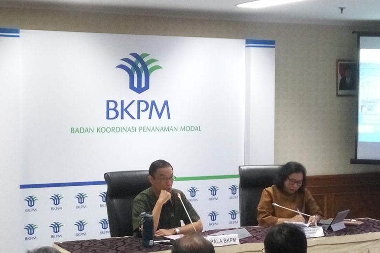 Kepala BKPM Thomas Lembong dan Plt Deputi Bidang Pengendalian Pelaksanaan Penanaman Modal BKPM, Farah Ratnadewi Indriani di Jakarta, Selasa (30/4/2019).