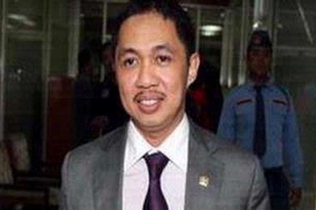 Wakil Ketua DPR Anis Matta