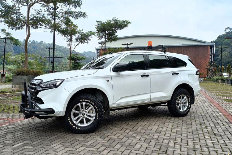 Test drive All New Isuzu mu-X 4x4