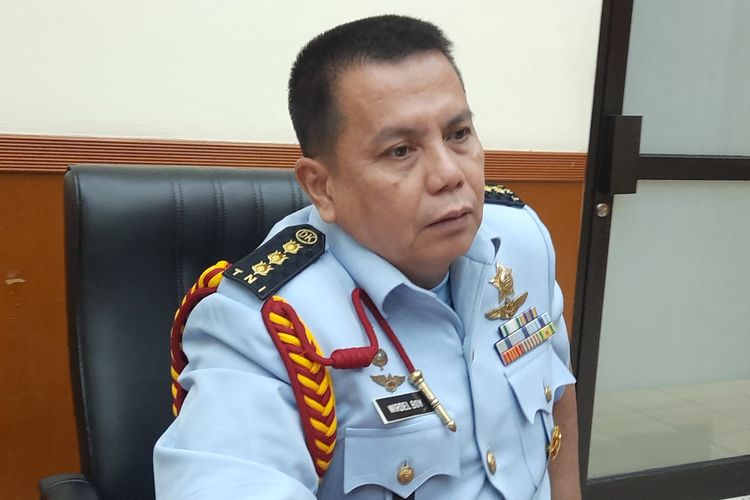 Oditur Militer Tinggi II Jakarta Kolonel Sus Wirdel Boy menanggapi pleidoi atau nota pembelaan yang disampaikan oleh Kolonel Infanteri Priyanto, terdakwa penabrakan dan pembuangan sejoli Handi Saputra (17) dan Salsabila.