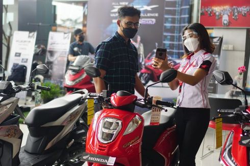 Perbedaan Karakter Pembeli Motor Honda Premium dan Reguler