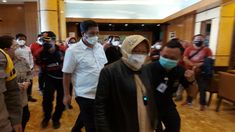 Risma Sebut Warga Korban Longsor di Manado Bakal Direlokasi ke Rusun