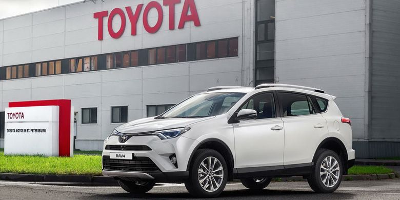 Toyota RAV4 juga kena imbas airbag Takata.