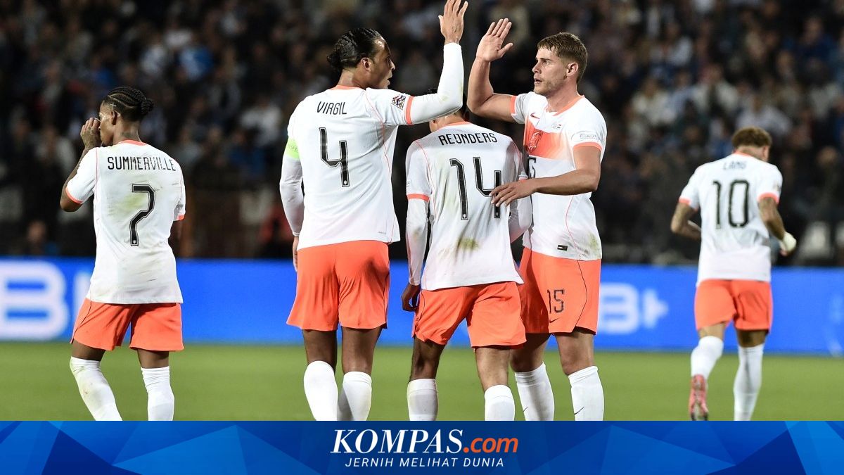 Netherlands Draw 2-2 With Greece After Trailing at Halftime