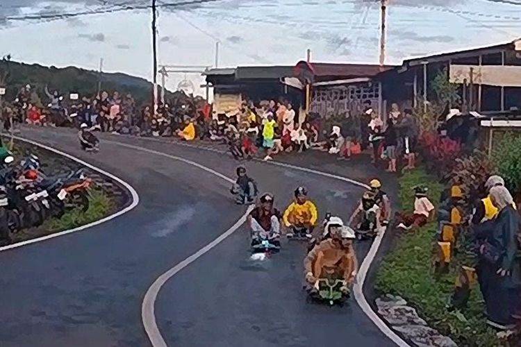 Jatuh Korban, Balap Gledekan di Pasuruan Dihentikan Sementara