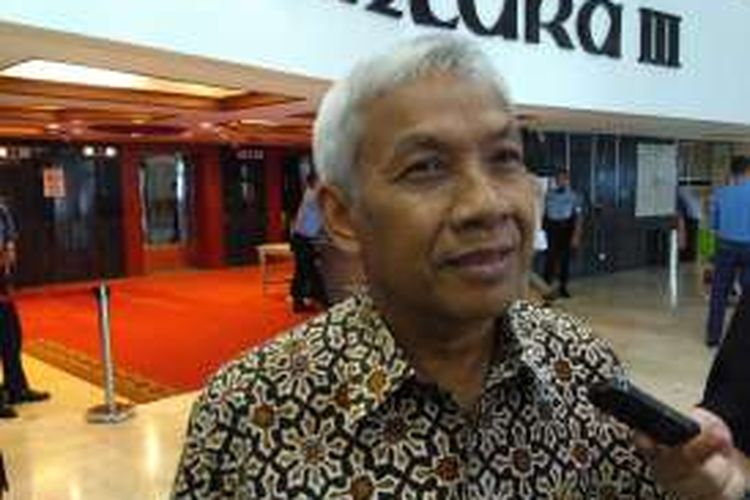 Wakil Ketua DPR Agus Hermanto di Kompleks Parlemen, Rabu (15/6/2016). 