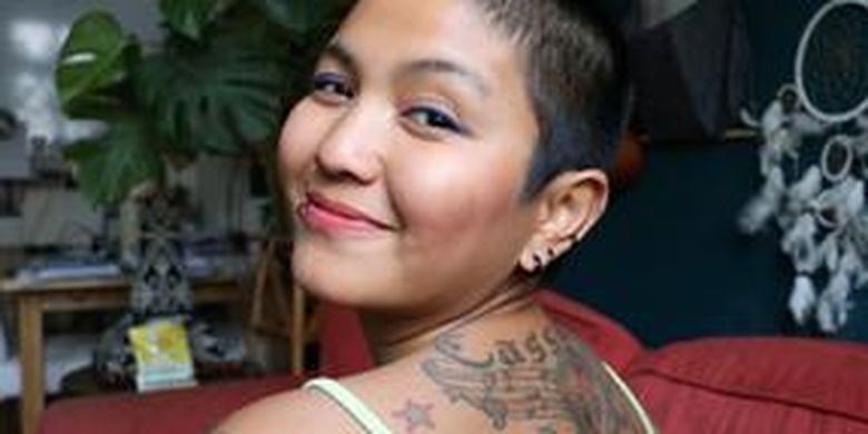 The story of Andra, a tattooed and pierced Indonesian citizen who became a kindergarten teacher in Germany. Page all