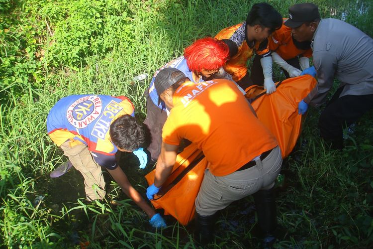 Tak Ada Kabar, Pak Ogah Mojokerto Ditemukan Tewas di Saluran Irigasi