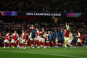 Kritik Pedas Wayne Rooney Untuk Arsenal Usai Lolos ke Final Liga Champions