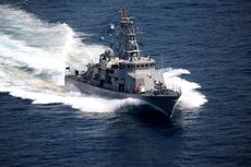 Kapal Patroli AS Lepaskan Tembakan Peringatan ke Kapal Iran