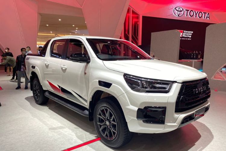 Toyota Hilux GR Sport Resmi Meluncur, Harga Rp 731,4 Juta