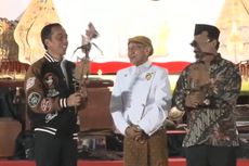 Saat Presiden Jokowi Nikmati Lagu 