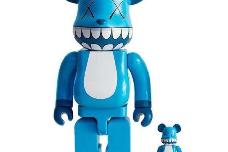 KAWS x Medicom Toy Bearbrick 'Chomper' 1000%
